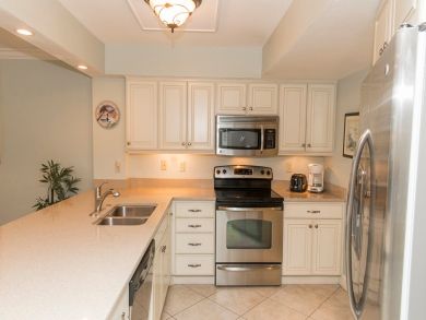 A Terrific Beach Vacation Condo Pool and Best Location